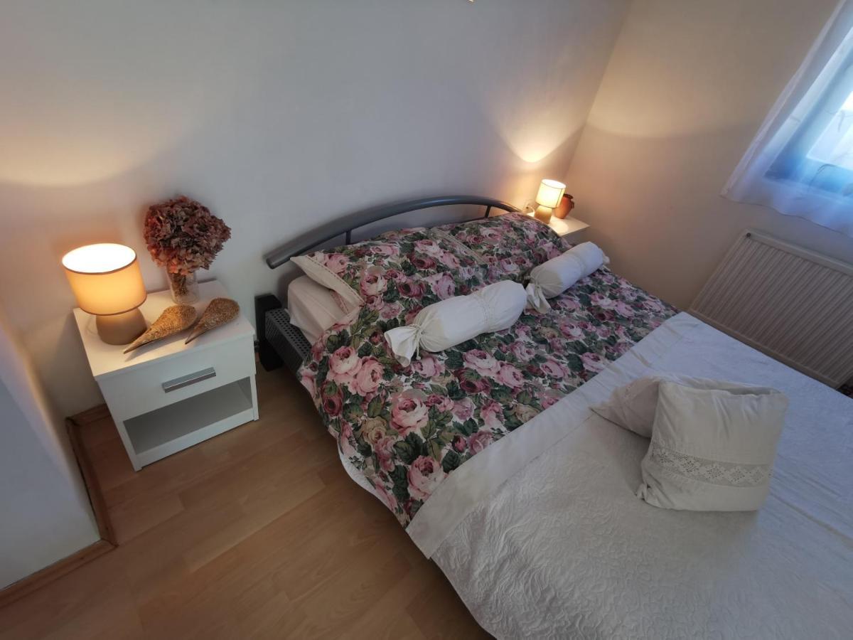 Apartmani Antonela&Andrej Privlaka  Eksteriør billede
